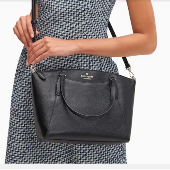 kate spade Handbags - Kate Spade Monica pebble leather top zip crossbody